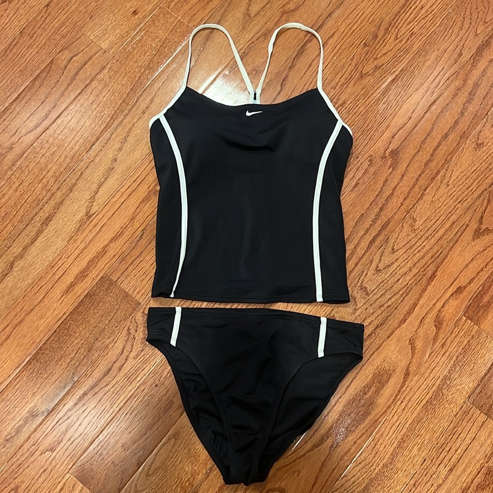 Nike Women's Black and White Sports Tank Bikini
